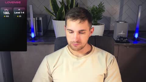 Sweet boy online show from 01/08/25, 08:49