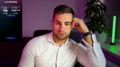 Sweet boy online show from 10/11/25, 11:31