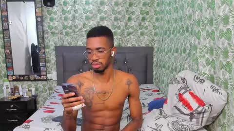 Snapshot of kofi_exotic_ chatting on 12/02/24, 02:53 kofi online show from 12/02/24, 02:53