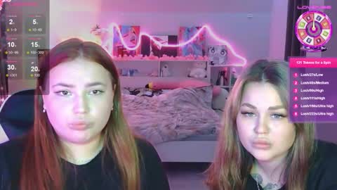 Mia online show from 11/16/25, 04:01