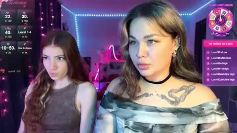 Mia online show from 11/25/25, 10:43