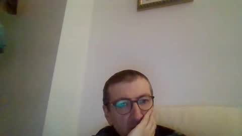 Snapshot of kolesie7 chatting on 12/09/24, 10:30 JUAN CARLOS online show from 12/09/24, 10:30