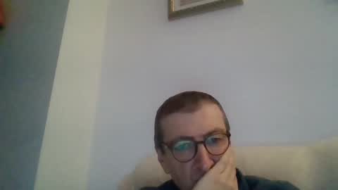 Snapshot of kolesie7 chatting on 12/12/24, 07:59 JUAN CARLOS online show from 12/12/24, 07:59