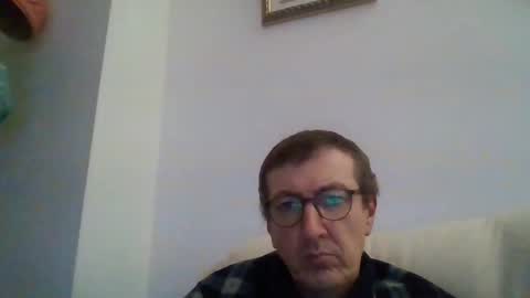 Snapshot of kolesie7 chatting on 01/17/25, 10:23 JUAN CARLOS online show from 01/17/25, 10:23
