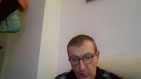Snapshot of kolesie7 chatting on 02/10/25, 07:28 JUAN CARLOS online show from 02/10/25, 07:28