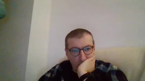 Snapshot of kolesie7 chatting on 02/10/25, 10:30 JUAN CARLOS online show from 02/10/25, 10:30