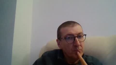 Snapshot of kolesie7 chatting on 02/12/25, 07:02 JUAN CARLOS online show from 02/12/25, 07:02