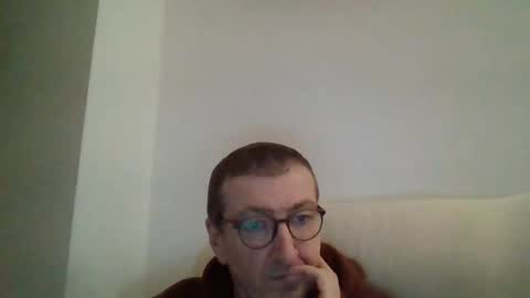 Snapshot of kolesie7 chatting on 02/25/25, 06:53 JUAN CARLOS online show from 02/25/25, 06:53