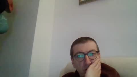 Snapshot of kolesie7 chatting on 02/27/25, 05:58 JUAN CARLOS online show from 02/27/25, 05:58