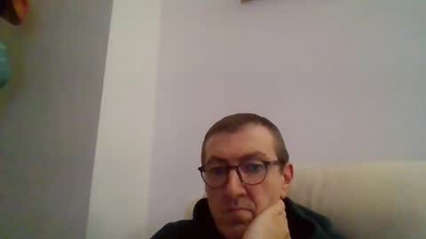 Snapshot of kolesie7 chatting on 02/28/25, 06:52 JUAN CARLOS online show from 02/28/25, 06:52