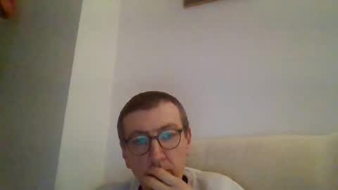 Snapshot of kolesie7 chatting on 03/10/25, 07:29 JUAN CARLOS online show from 03/10/25, 07:29
