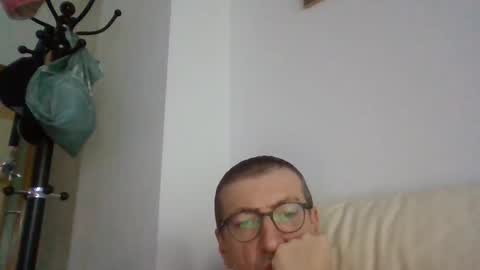 Snapshot of kolesie7 chatting on 09/11/25, 04:29 JUAN CARLOS online show from 09/11/25, 04:29