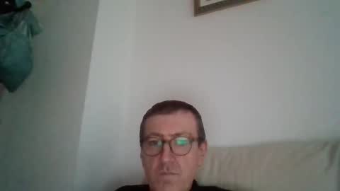 Snapshot of kolesie7 chatting on 09/28/25, 04:45 JUAN CARLOS online show from 09/28/25, 04:45