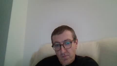 Snapshot of kolesie7 chatting on 10/07/25, 06:49 JUAN CARLOS online show from 10/07/25, 06:49