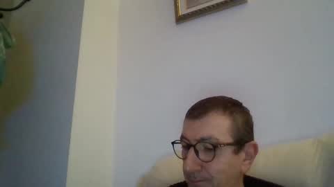 Snapshot of kolesie7 chatting on 10/08/25, 07:00 JUAN CARLOS online show from 10/08/25, 07:00