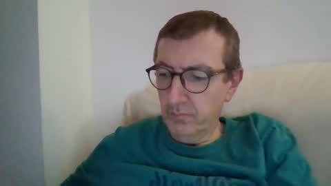 Snapshot of kolesie7 chatting on 10/09/25, 06:39 JUAN CARLOS online show from 10/09/25, 06:39