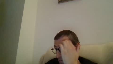 Snapshot of kolesie7 chatting on 10/10/25, 06:51 JUAN CARLOS online show from 10/10/25, 06:51