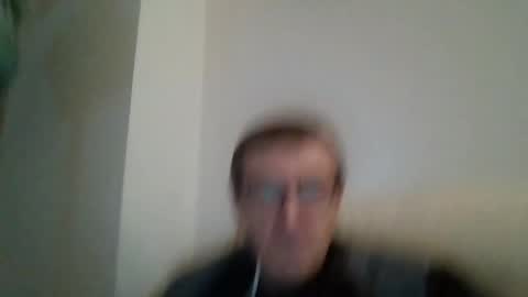 Snapshot of kolesie7 chatting on 10/15/25, 07:03 JUAN CARLOS online show from 10/15/25, 07:03