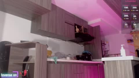 JEI  Independent Model online show from 09/21/25, 04:03