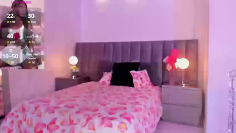 Kollin  online show from 09/25/25, 01:26