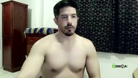 kolombianox online show from 06/17/26, 03:53