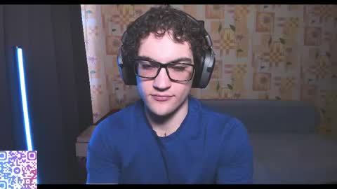 Snapshot of kolyakayne chatting on 04/22/26, 06:38 Kolya Kayne online show from 04/22/26, 06:38