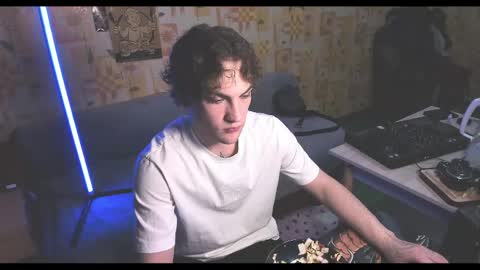 Snapshot of kolyakayne chatting on 04/25/26, 06:16 Kolya Kayne online show from 04/25/26, 06:16