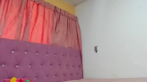 Snapshot of konie_hot chatting on 11/11/25, 02:28 konie Diaz online show from 11/11/25, 02:28