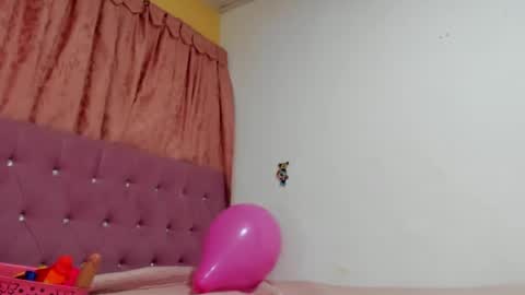 Snapshot of konie_hot chatting on 11/12/25, 02:34 konie Diaz online show from 11/12/25, 02:34