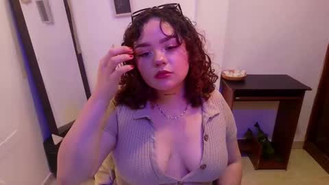 Snapshot of koning_moretti chatting on 02/09/26, 04:16 camila online show from 02/09/26, 04:16