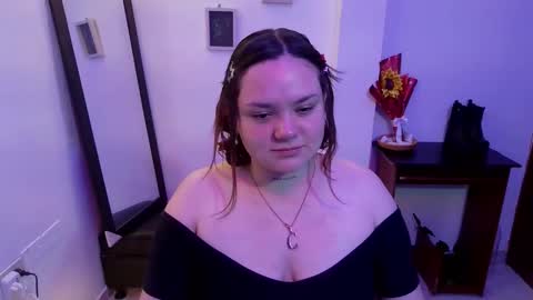 Snapshot of koning_moretti chatting on 03/18/26, 03:42 camila online show from 03/18/26, 03:42