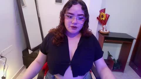 Snapshot of koning_moretti chatting on 03/25/26, 04:07 camila online show from 03/25/26, 04:07