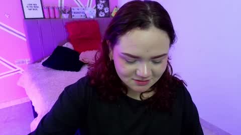 Snapshot of koning_moretti chatting on 04/08/26, 10:54 camila online show from 04/08/26, 10:54