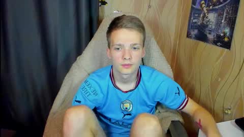 Snapshot of konnor_deviant chatting on 09/30/25, 11:43 konnor_deviant online show from 09/30/25, 11:43