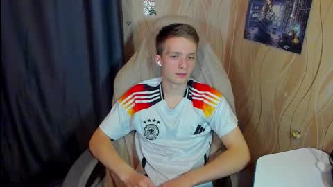 Snapshot of konnor_deviant chatting on 10/09/25, 11:14 konnor_deviant online show from 10/09/25, 11:14