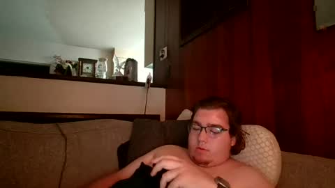 Snapshot of koolantmc2286496 chatting on 07/06/26, 01:57 Koolantmc online show from 07/06/26, 01:57