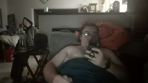 Snapshot of koolantmc2286496 chatting on 07/14/26, 03:11 Koolantmc online show from 07/14/26, 03:11