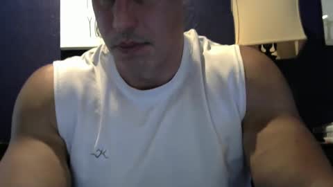 Snapshot of koolchillfun chatting on 12/29/24, 05:44 koolchillfun online show from 12/29/24, 05:44