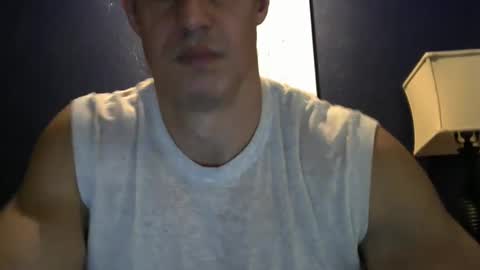 Snapshot of koolchillfun chatting on 01/20/25, 01:11 koolchillfun online show from 01/20/25, 01:11