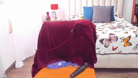 korinasex22 online show from 02/17/25, 06:26