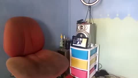 Prince makonnen  online show from 01/12/25, 01:27