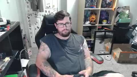 Snapshot of kornyx15 chatting on 10/25/25, 05:26 kornyx15 online show from 10/25/25, 05:26