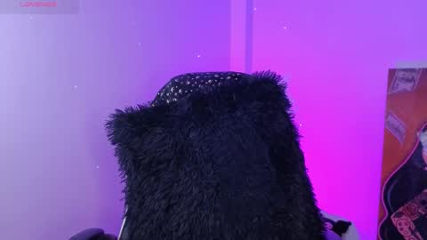 Snapshot of korolovaa chatting on 11/07/25, 12:32 korolova online show from 11/07/25, 12:32