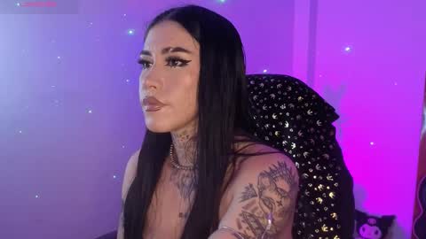 Snapshot of korolovaa chatting on 11/20/25, 11:26 korolova online show from 11/20/25, 11:26
