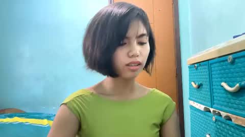 Mila online show from 06/10/26, 03:07