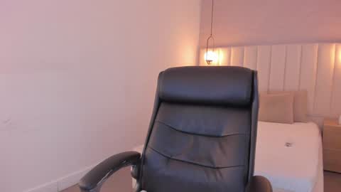 K O S M I C online show from 12/24/24, 12:00