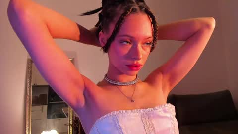 kossie_ online show from 01/17/25, 04:04