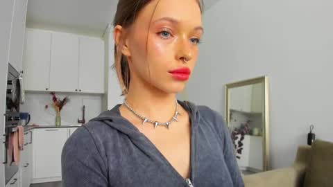 kossie_ online show from 02/13/25, 12:21