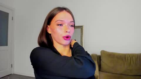 kossie_ online show from 11/04/25, 09:58