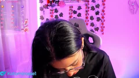Snapshot of kotomi_rosse chatting on 11/08/25, 04:34 Kotomi online show from 11/08/25, 04:34